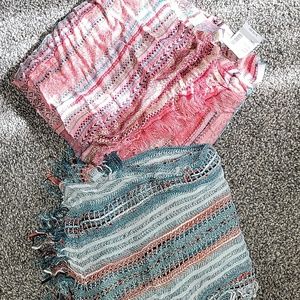 Set Of 2 Scarves
